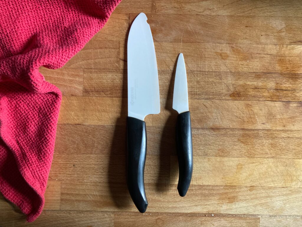 Coltelli in ceramica grande e piccolo